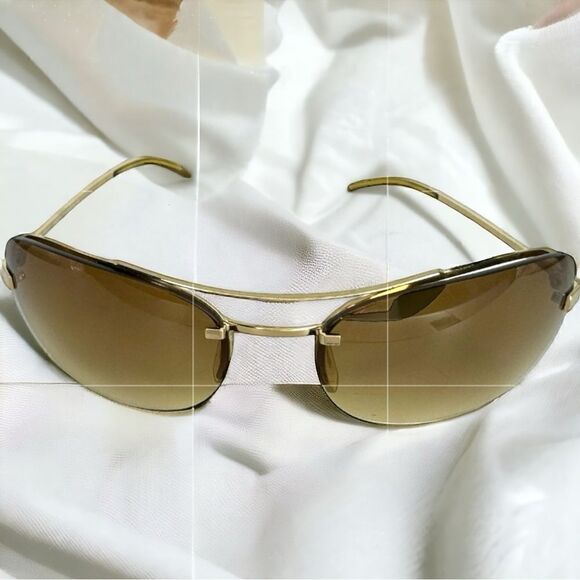 DOLCE & GABBANA Gold Rim Metal Frame Sunglasses DG Logo Made In Italy EUC - Picture 1 of 13
